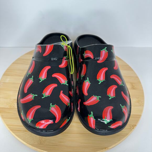 OOFOS OOcloog Red Hot Chilis Shoes Sz 11 Peppers Black Comfort Recovery Slip On - Picture 2 of 7